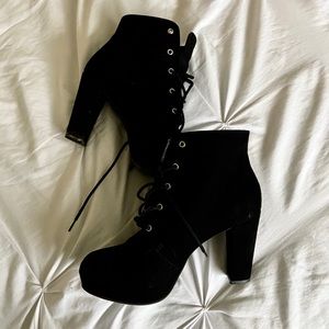 SOLD - Chunky Heel Black Booties
